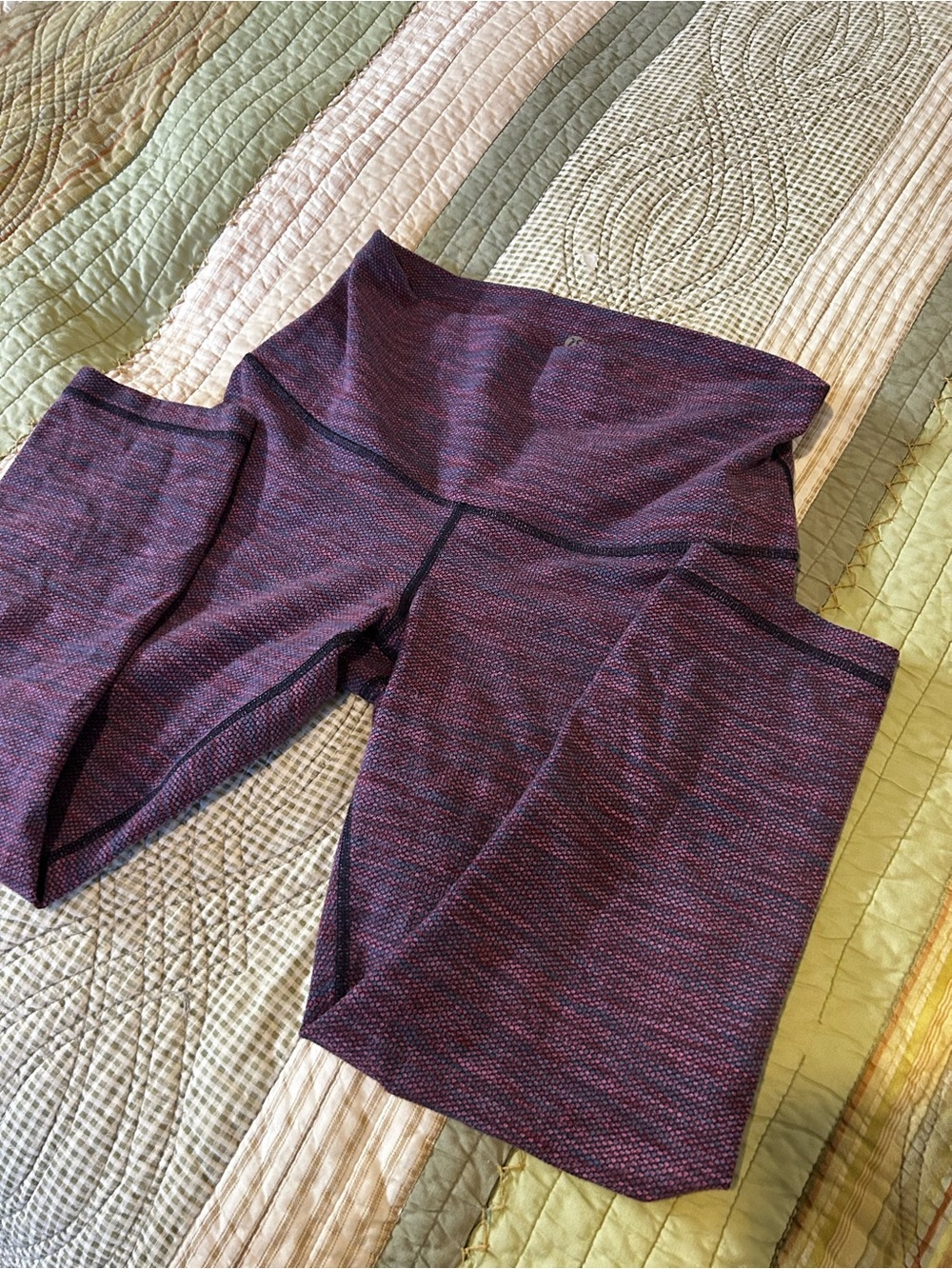 Lululemon Cropped Leggings - Picture 2 of 9